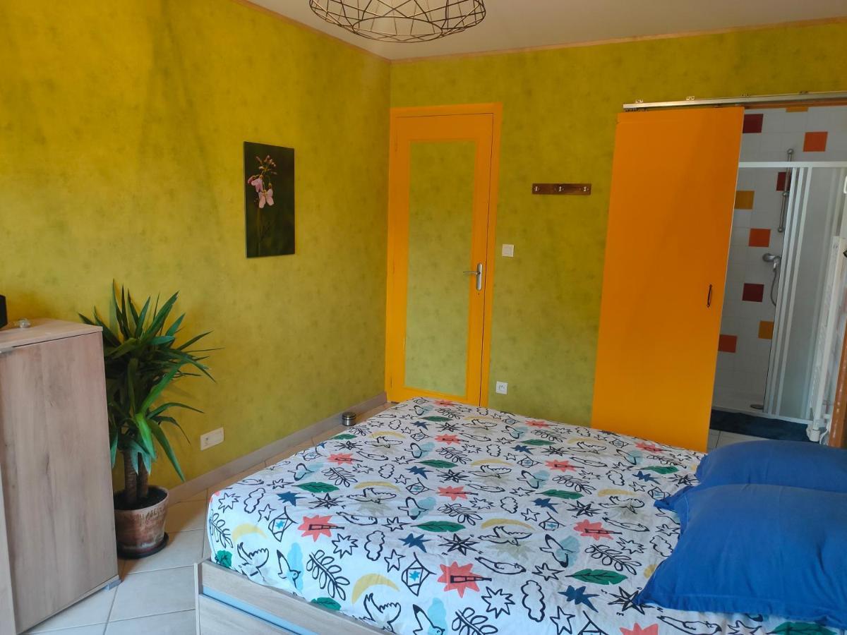 Chambre Avec Sdb Privative En Pleine Campagne Baillou Exterior photo